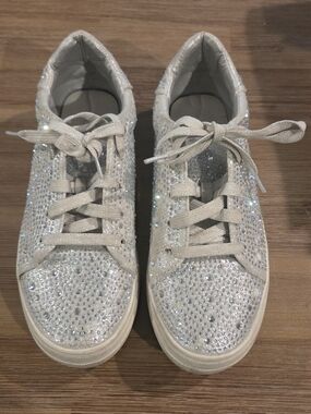 Women's Rhinestone Lace-Up Sneakers